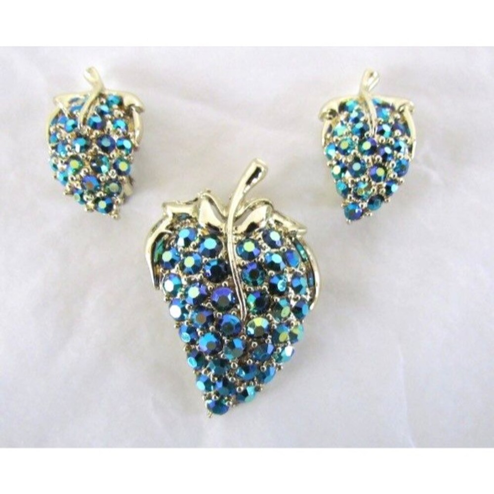 Vintage Blue AB Rhinestone Leaf Brooch & Clip-On Earrings Gold Tone Mid Century